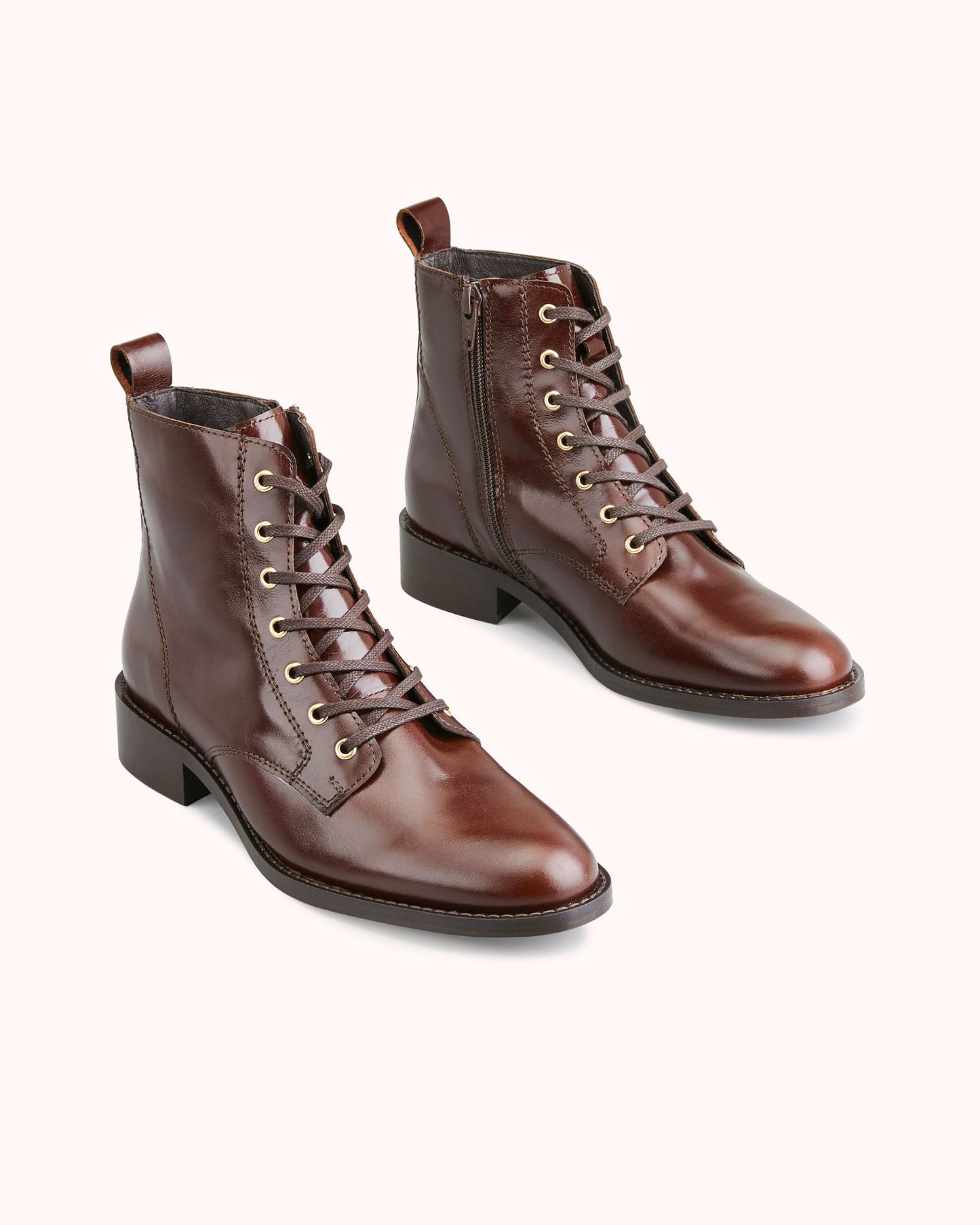 FIBI FLAT BOOT