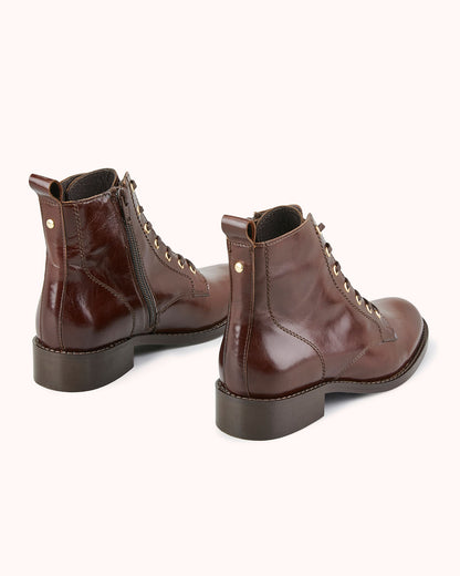 FIBI FLAT BOOT