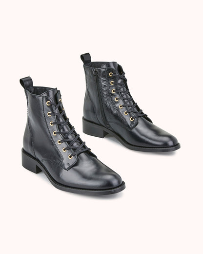 FIBI FLAT BOOT